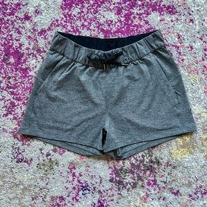 Lululemon On The Fly Women's Shorts, size 6